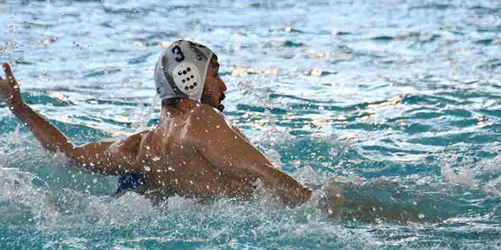 Pallanuoto A2 maschile – Il Centro Nuoto Latina cade contro la capolista Canottieri Napoli 13-7